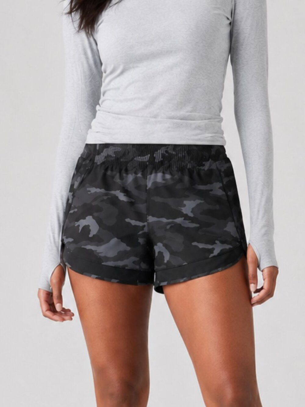 ATHLETA Printed Mesh Racer Run Short 4" Black Camo Size Small